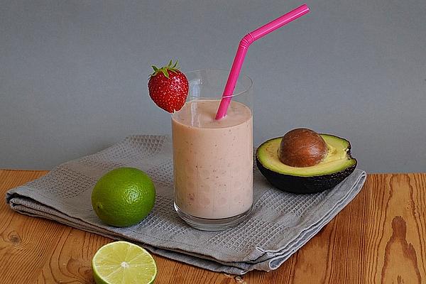 Avocado and Strawberry Smoothie