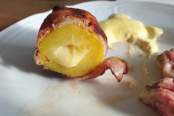 Bacon Potatoes with Cheese Filling, Grilled