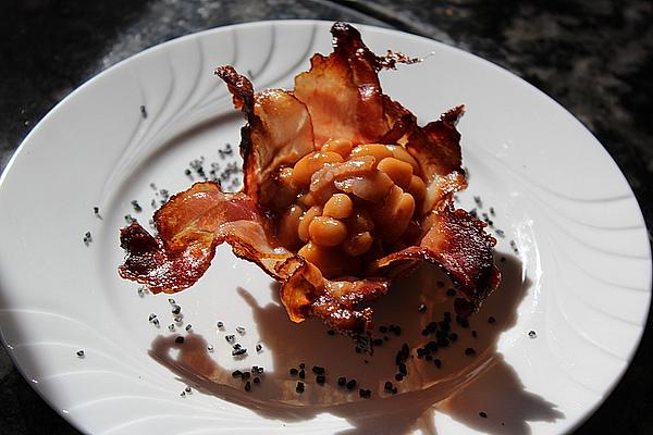 Baked Beans in Bacon Basket
