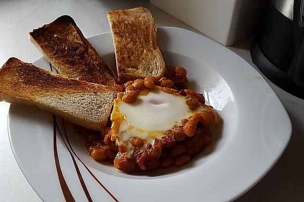 Baked Beans with Egg