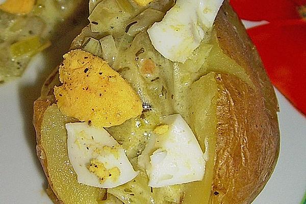 Baked Potatoes with Stewed Cucumber Ragout
