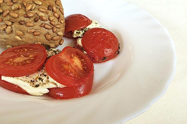 Baked Sheep Cheese with Tomatoes