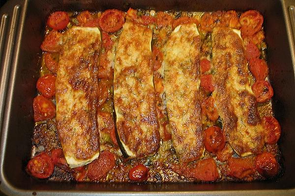 Baked Zucchini in Tomato Bed