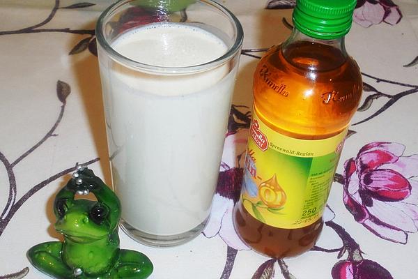 Banana Milk Shake with Quark and Linseed Oil