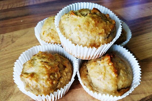 Banana, Oatmeal and Applesauce Muffins for Toddlers