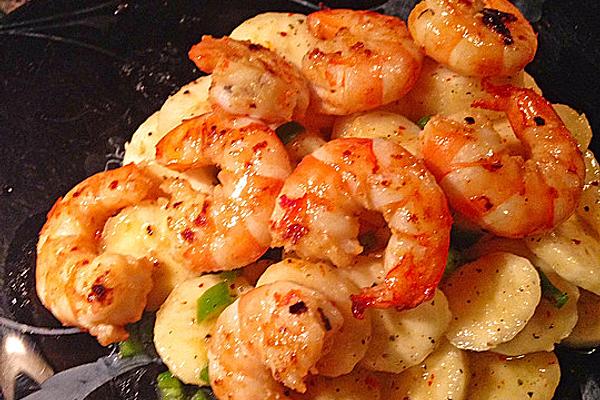 Banana Salad with Fried Shrimp