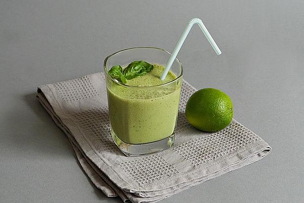 Basil Smoothie with Chia Seeds