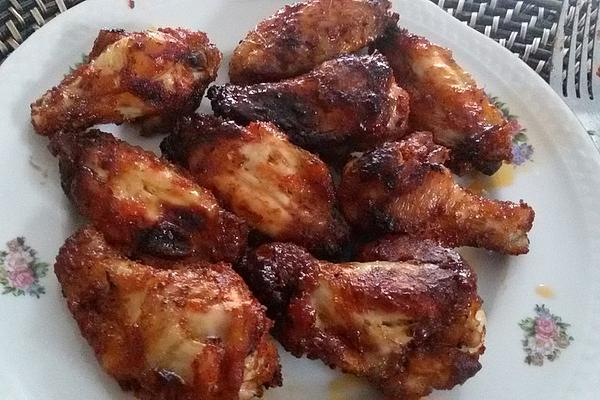 BBQ Chicken Wings Hot &amp; Spicy