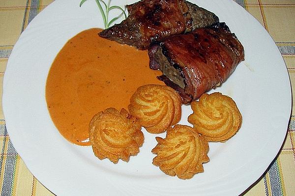 Beef Fillet Wrapped in Bacon with Pepper and Cognac Sauce