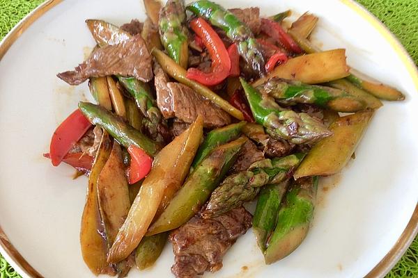 Beef Stirfry with Green Asparagus from Wok