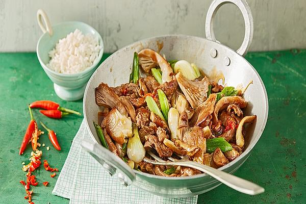 Beef with Oyster Mushrooms and Spring Onions