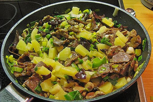 Beef with Pineapple