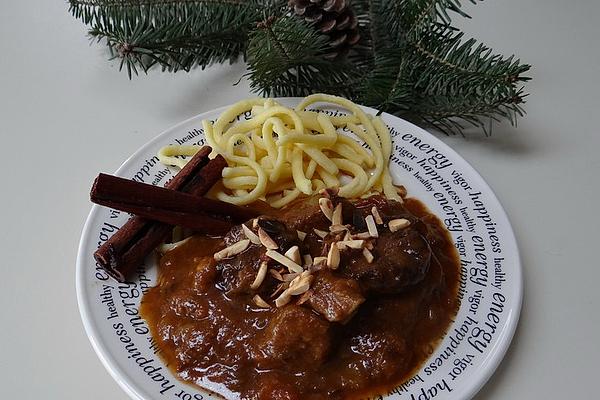 Beef with Plums, Cinnamon and Almonds