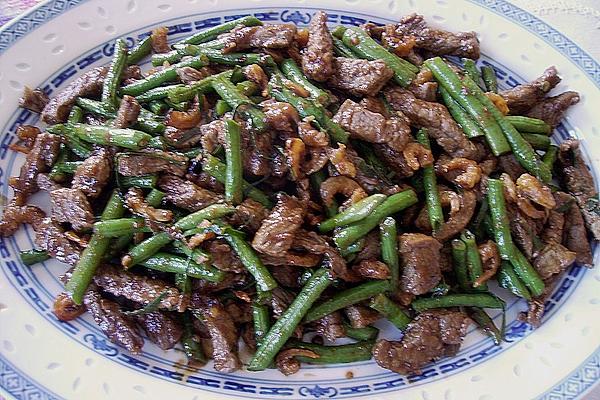 Beef with Snake Beans and Dried Prawns
