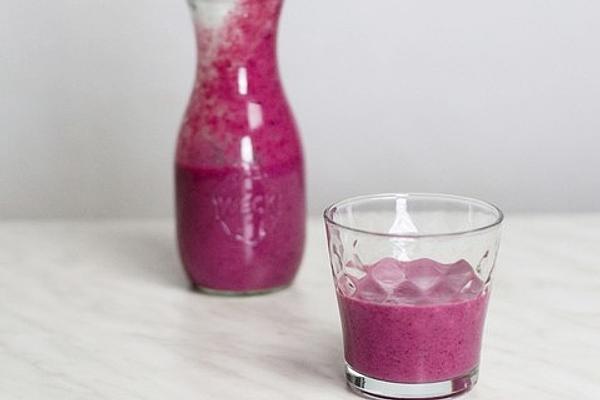 Beetroot and Raspberry Smoothie