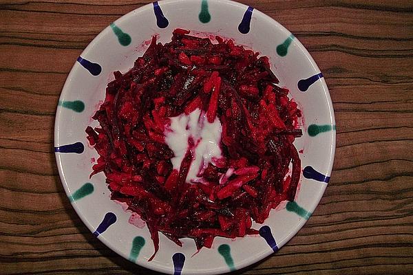 Beetroot Salad with Apples