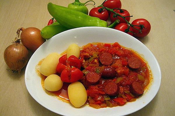 Bell Pepper, Tomato and Onion Pot with Cabanossi (Letscho – Saaz Style)