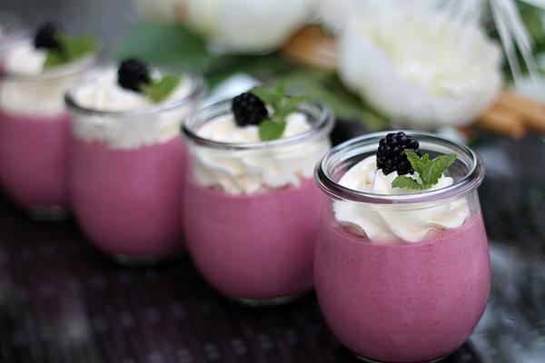 Blackberry Yogurt Mousse