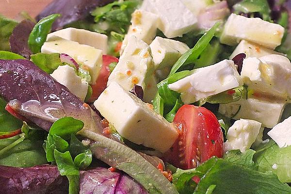 Blitz – Garden Salad with Feta Cheese