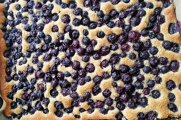 Blueberry Pie with Almond Batter