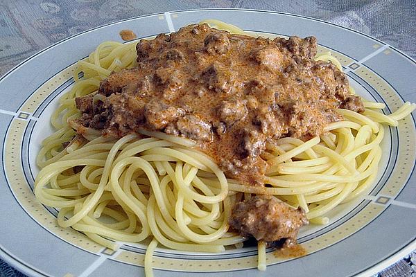 Bolognese Sauce – with Difference – with Spaghetti