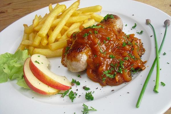 Bratwurst with Onion – Curry – Sauce