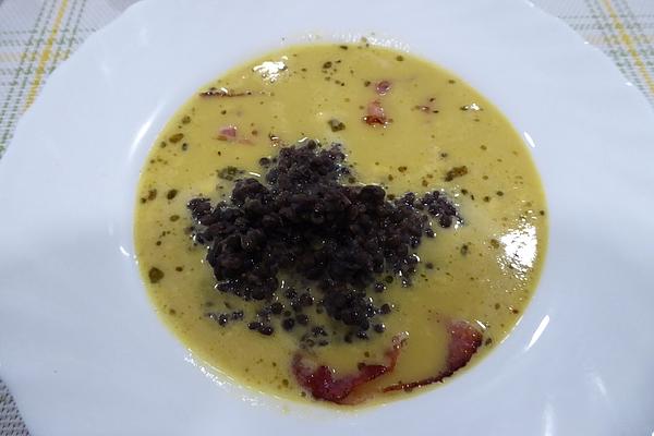Bördeland Swede Cream Soup with Beluga Lentils