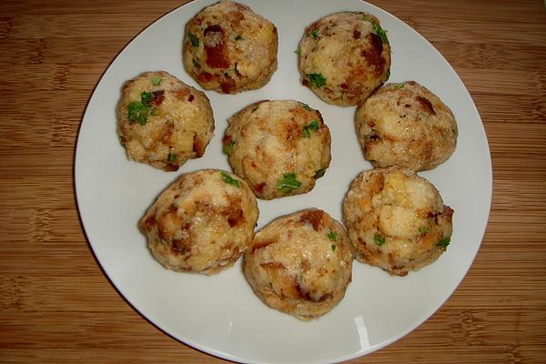 Bread Dumplings from Steamer