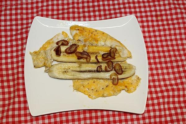 Breakfast Omelette with Banana and Date Honey