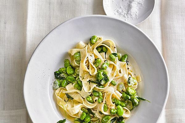 Broad Bean and Sage Pasta