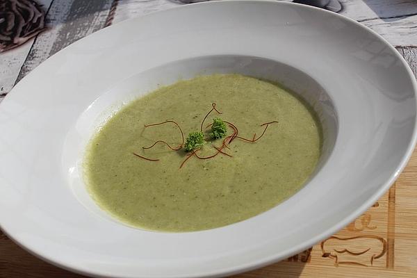 Broccoli and Coconut Soup