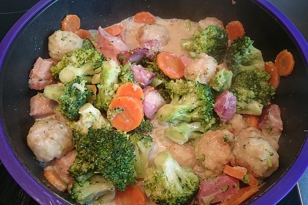 Broccoli – Pan with Smoked Pork