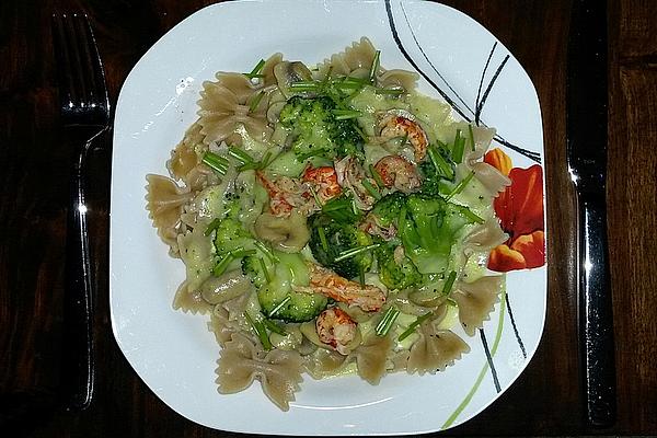 Broccoli Pasta in Curry Cream