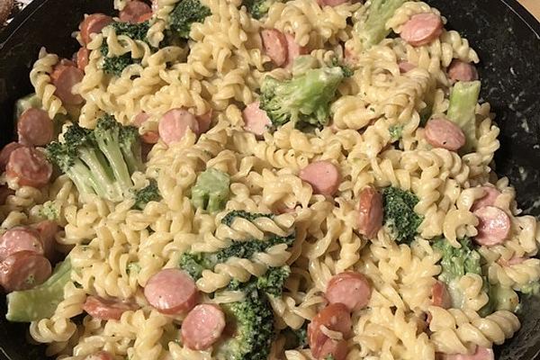 Broccoli Sausage Pan with Noodles