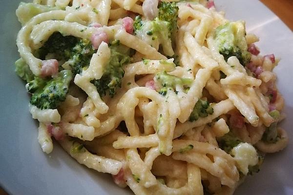 Broccoli Spaetzle Pan