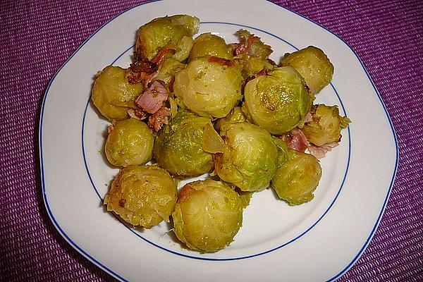 Brussels Sprouts with Ham and Onions