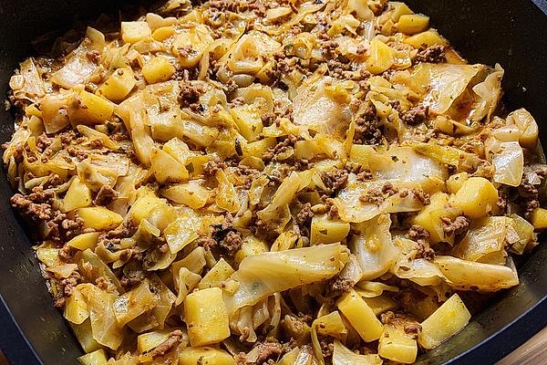 Cabbage with Mince Stew