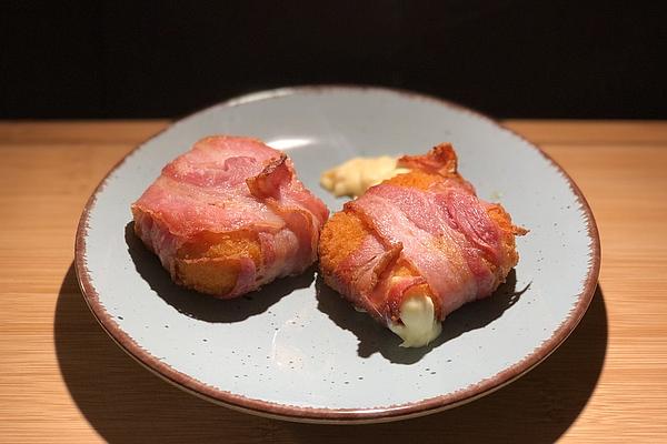 Camembert Wrapped in Bacon