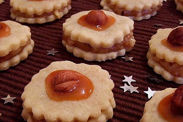 Caramel – Nut – Cookies