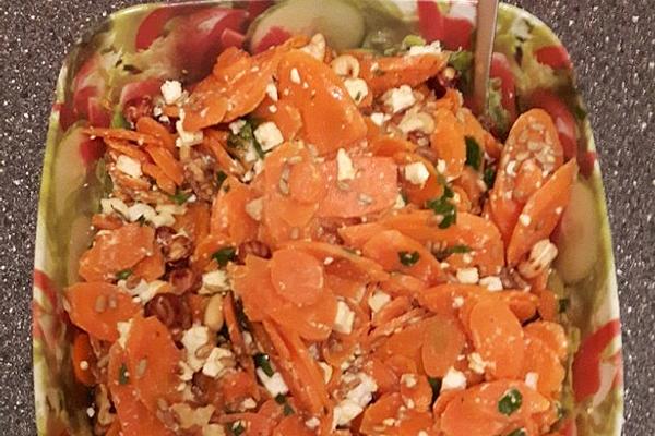 Carrot and Nut Salad