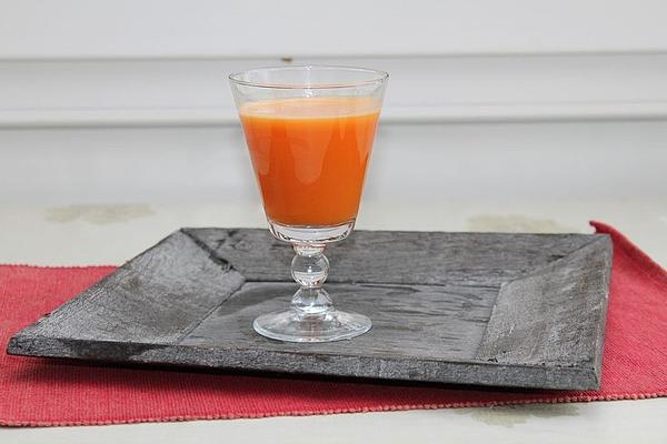 Carrot, Orange and Turmeric Juice