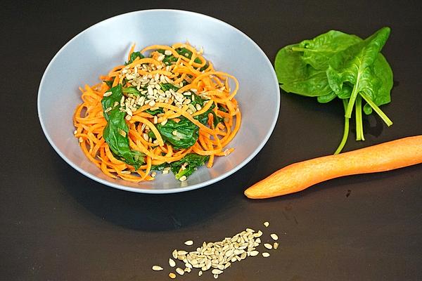 Carrot Spaghetti with Spinach Leaves