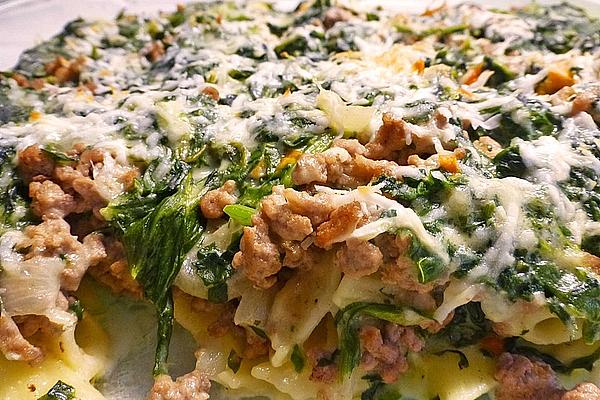 Casserole with Pasta, Minced Meat and Spinach
