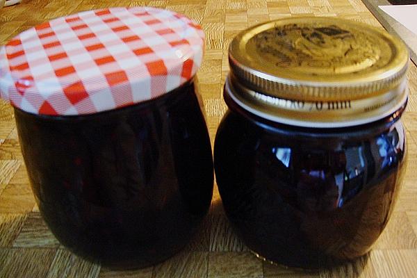 Cassis – Blackberry – Jam with Cinnamon and Port Wine