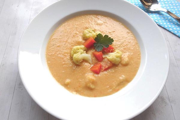 Cauliflower and Carrot Cream Soup