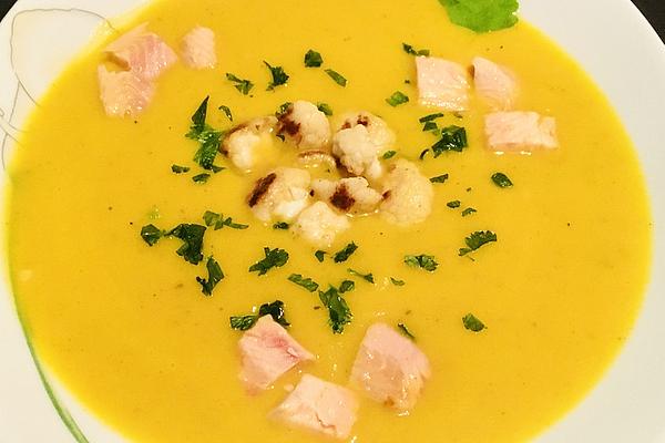 Cauliflower-curry Soup