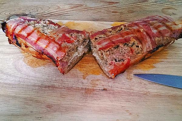 Cauliflower Meatloaf in Bacon with Feta