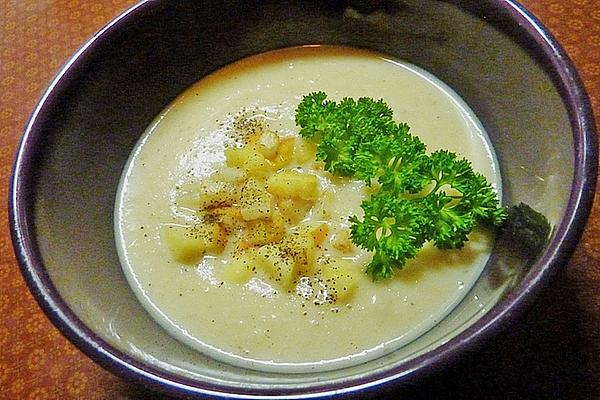 Celery – Apple Soup