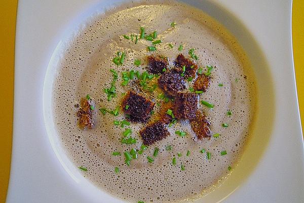 Celery Soup with Red Wine