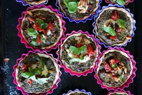 Cheese – Spinach – Tartlets